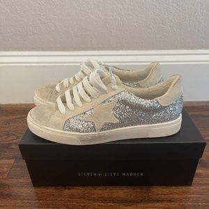 Steve Madden sneakers
